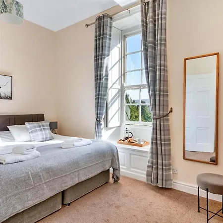 Finest Retreats - Sutton Hall *