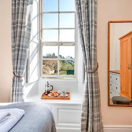 Finest Retreats - Sutton Hall